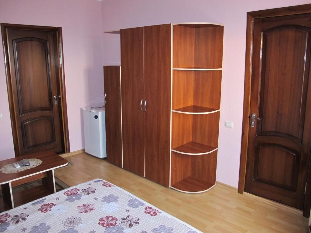 Отель Отель Vostochniy 284 Бердянск