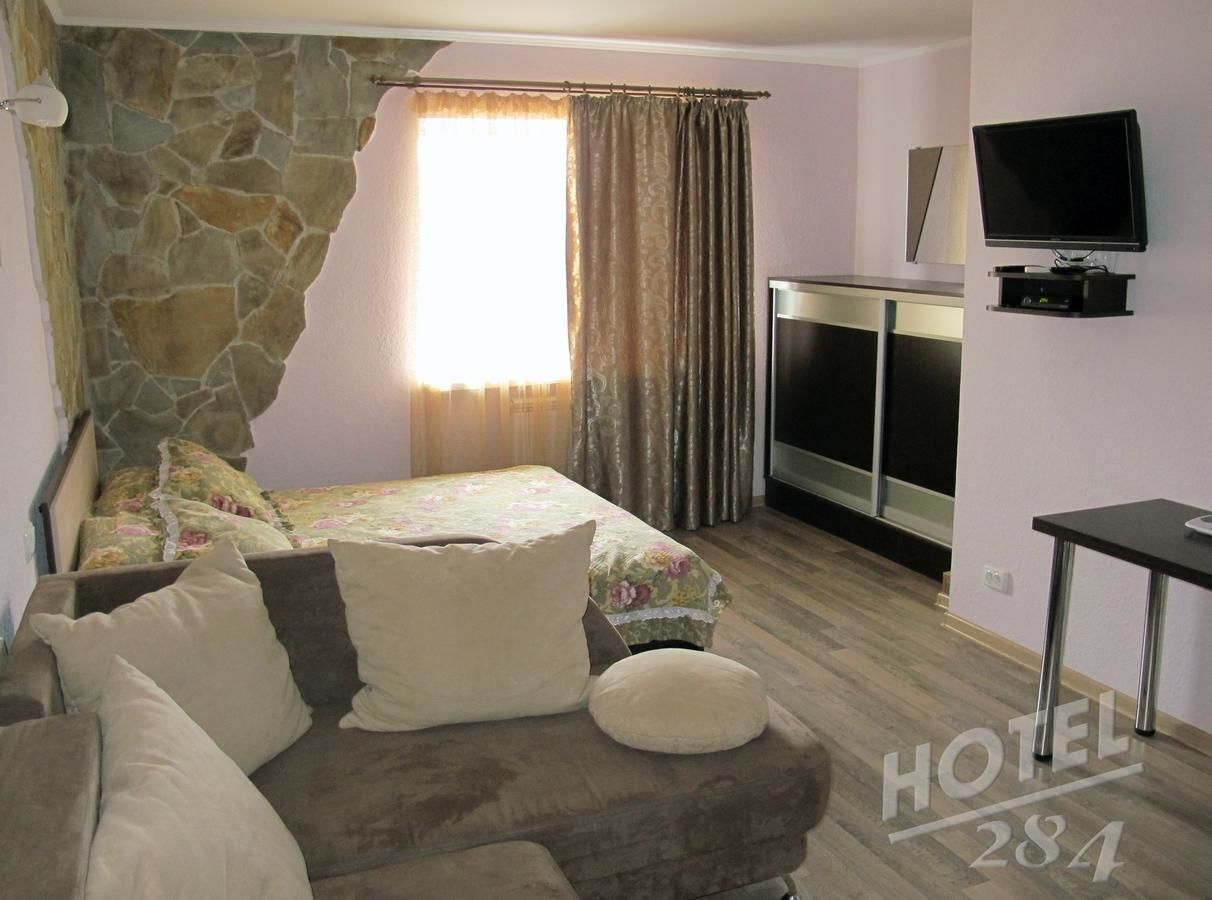 Отель Отель Vostochniy 284 Бердянск
